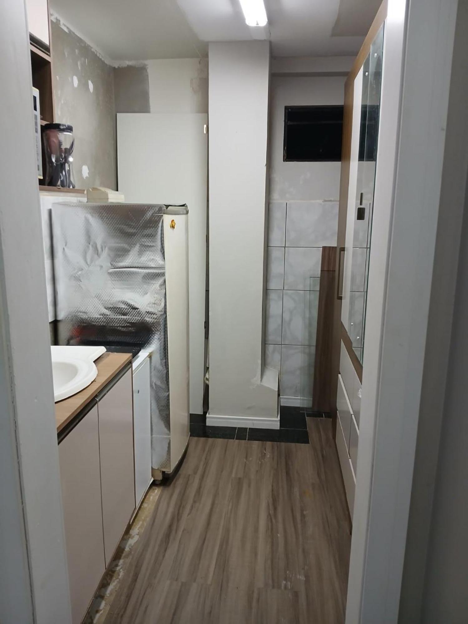 Homestay Com Cozinha Compacta Proximo *